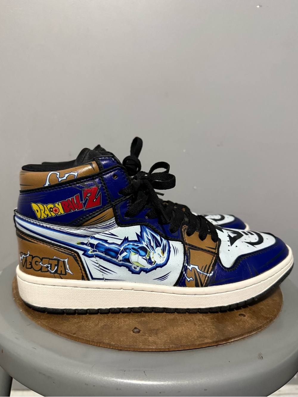 Dragon Ball Z Themed High-Top Sneakers in Blue, Brown & White